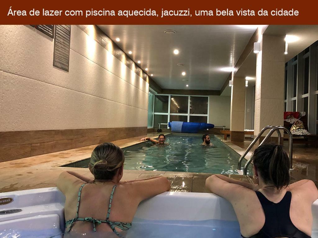 Apartamento Super Bem Decorado Em Frente Ao Shopping *