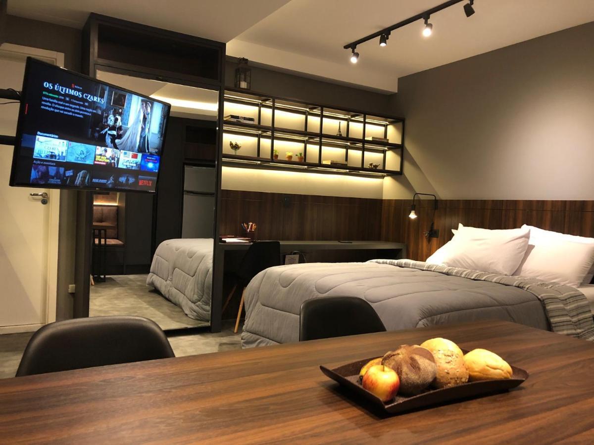 Apartamento Super Bem Decorado Em Frente Ao Shopping Curitiba