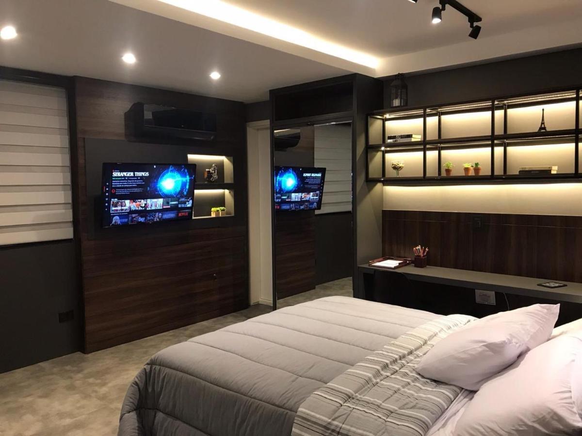 Apartamento Super Bem Decorado Em Frente Ao Shopping *