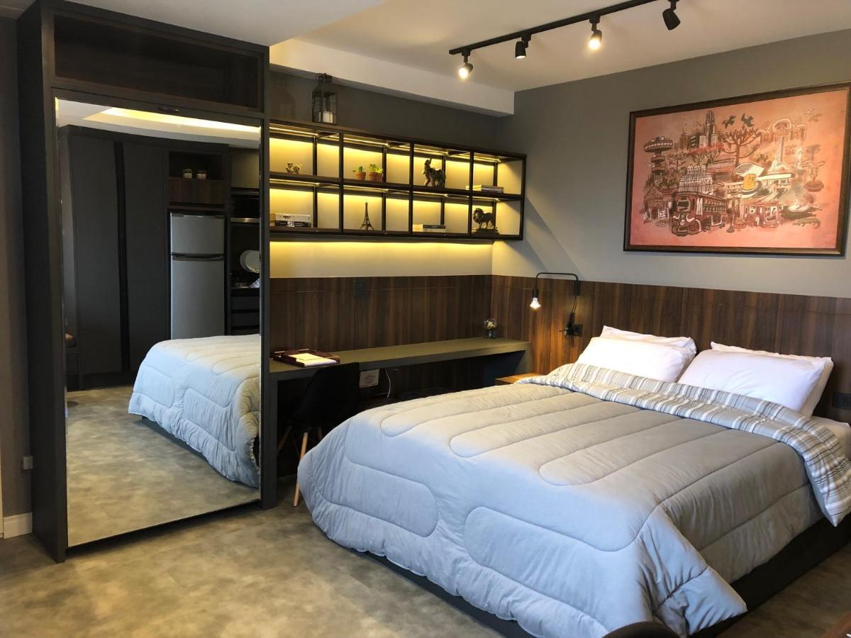 Apartamento Super Bem Decorado Em Frente Ao Shopping *